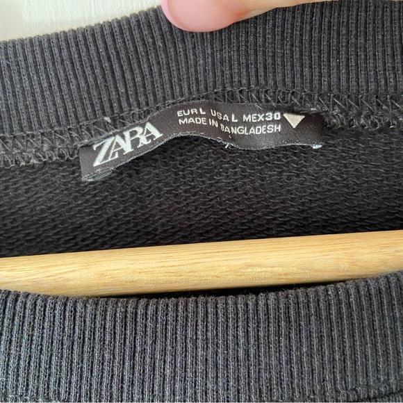 Zara Black Long Sweatshirt Dress with pockets relaxed fit - Size Large - Picture 8 of 9